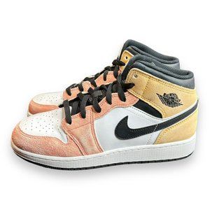 Nike Air Jordan 1 Mid GS Flight Club Sundial Pink Peach Size 6Y/7.5 W DX4365-800